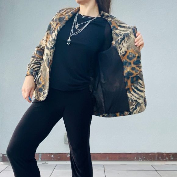 Vintage Jordana Jungle Animal Print Gold Buttons Fax Fur Blazer - Picture 10 of 16